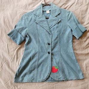 Vintage Strawberry Maverick Chambray Button Front Shirt